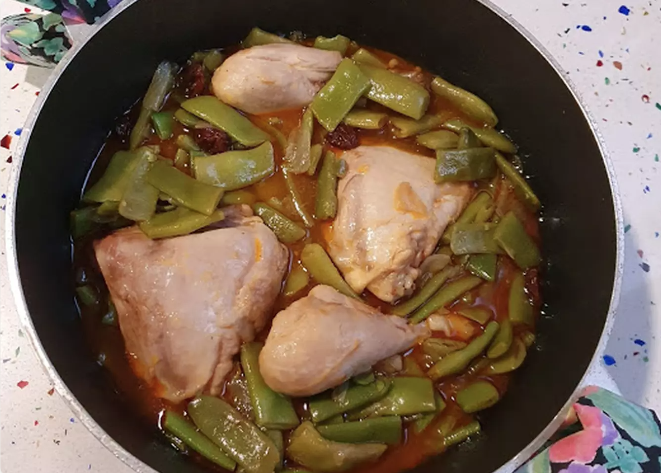 Habichuelas verdes con pollo